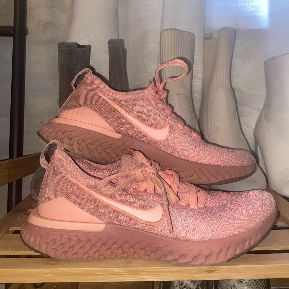 nike epic react flyknit 2 pink